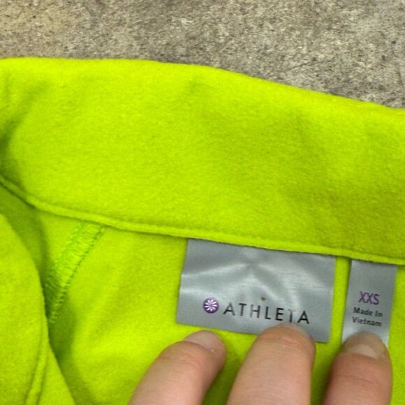 Athleta neon lime green bbl performance 1/4 zip - Picture 2 of 5